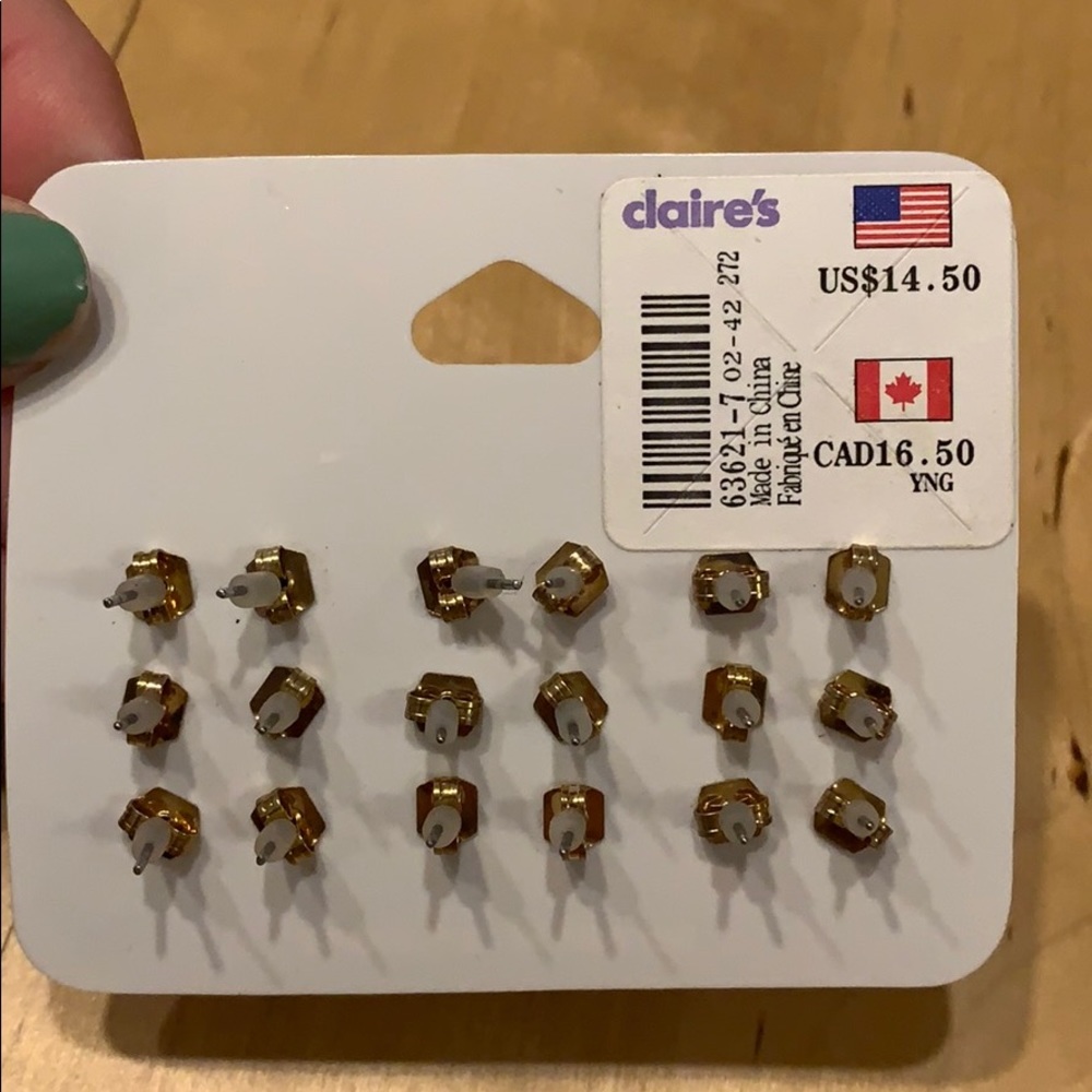 Earring bundle - Picture 3 of 10
